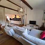 De Luxe A 100m Des Arenes